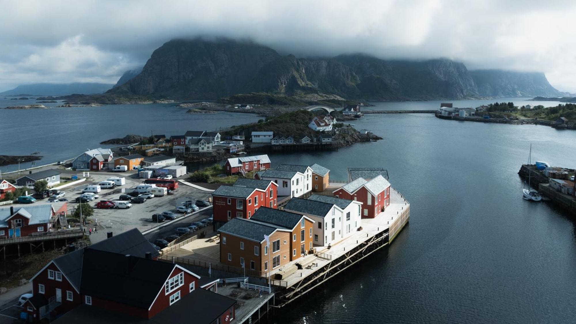 Henningsvaer Bryggehotell - By Classic Norway Hotels Zewnętrze zdjęcie