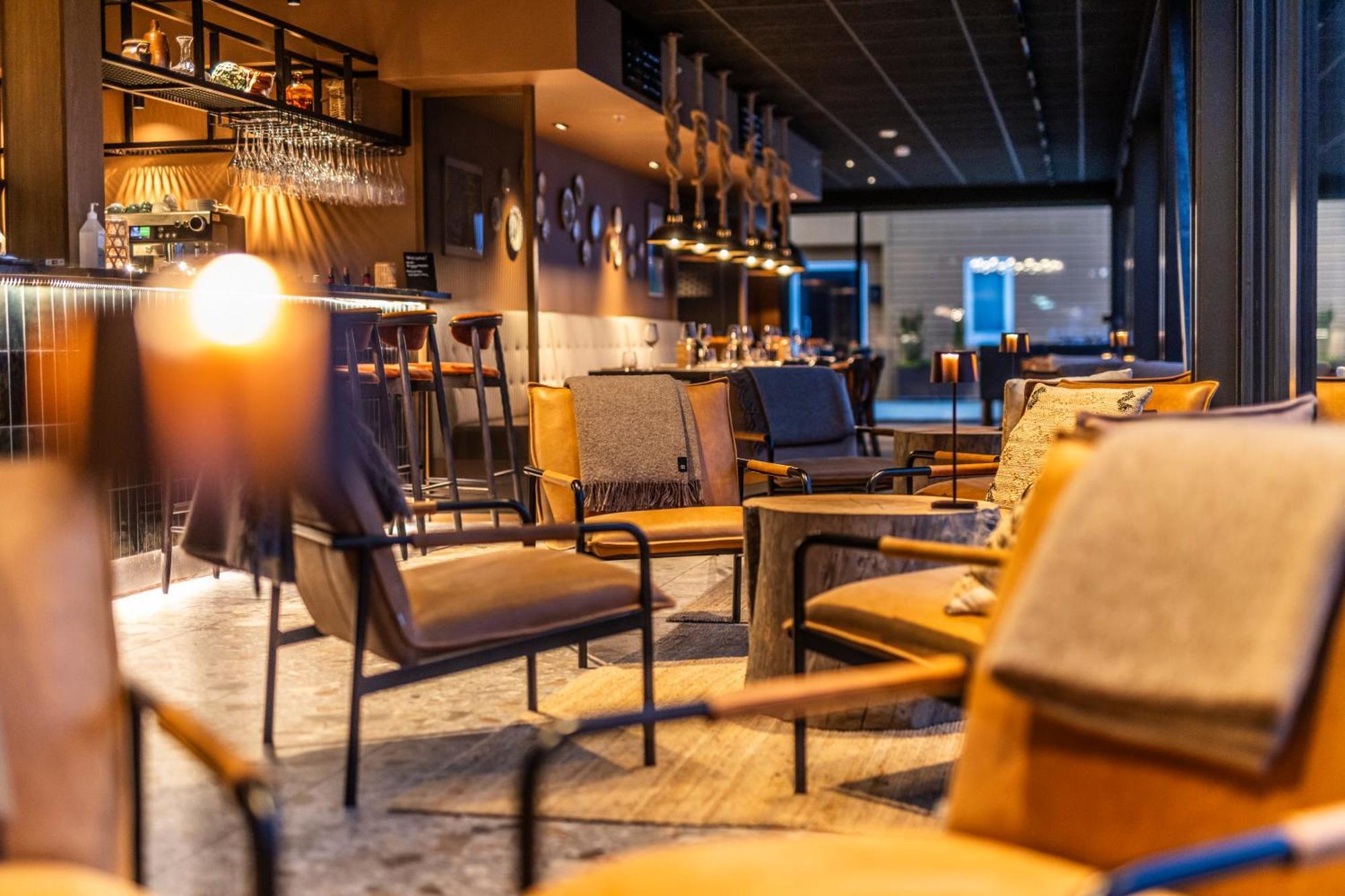 Henningsvaer Bryggehotell - By Classic Norway Hotels Zewnętrze zdjęcie